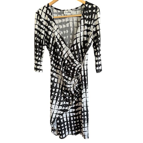 JOSEPH RIBKOFF | Black and White Graphic Faux Wrap Ruched Dress | Size 10 - Picture 2 of 7